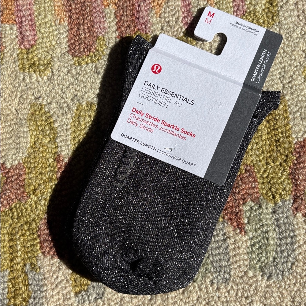 Lululemon NWT Daily Stride Sparkle Socks Black Moon/ Silver glimmer Medium